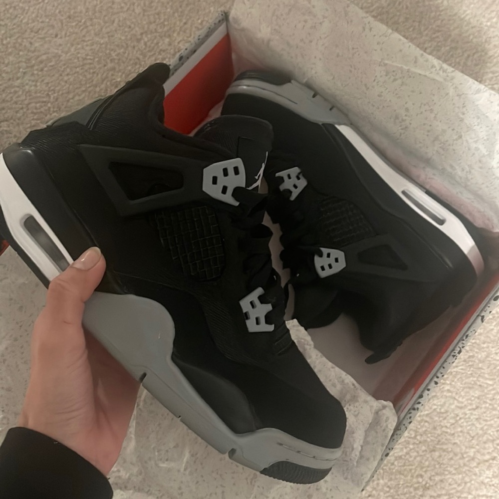 Jordan 4 black canvas 6y (7.5 women)